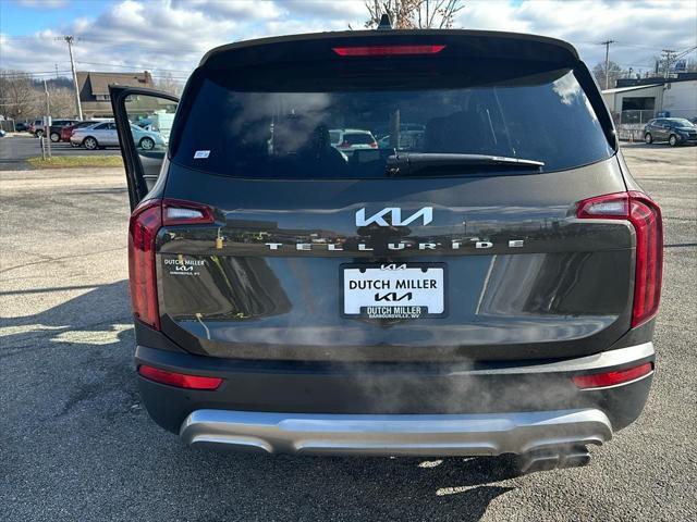 used 2022 Kia Telluride car, priced at $26,107