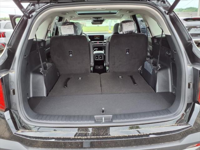 new 2025 Kia Sorento car, priced at $42,296