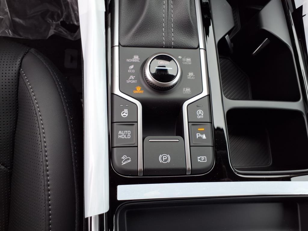 new 2026 Kia Sorento car, priced at $44,235