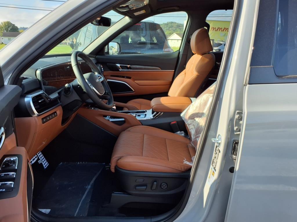 new 2025 Kia Telluride car, priced at $50,564