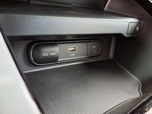 new 2025 Kia Soul car, priced at $23,844