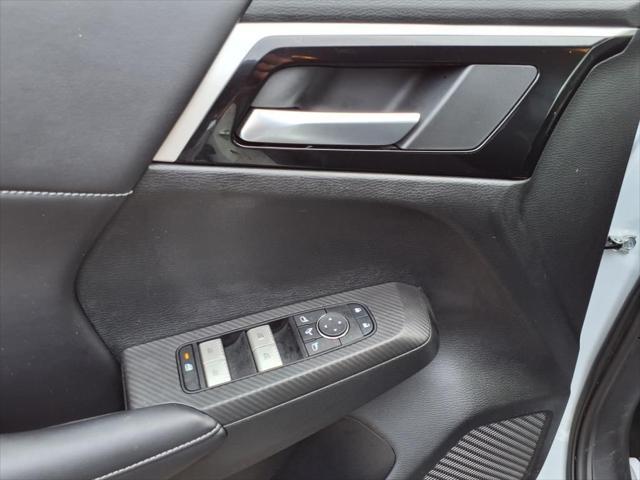 used 2024 Mitsubishi Outlander car, priced at $31,349
