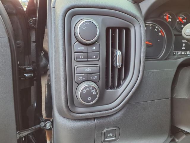 used 2025 Chevrolet Silverado 1500 car, priced at $43,889