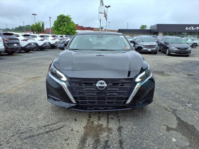 used 2015 Nissan Altima car, priced at $9,678
