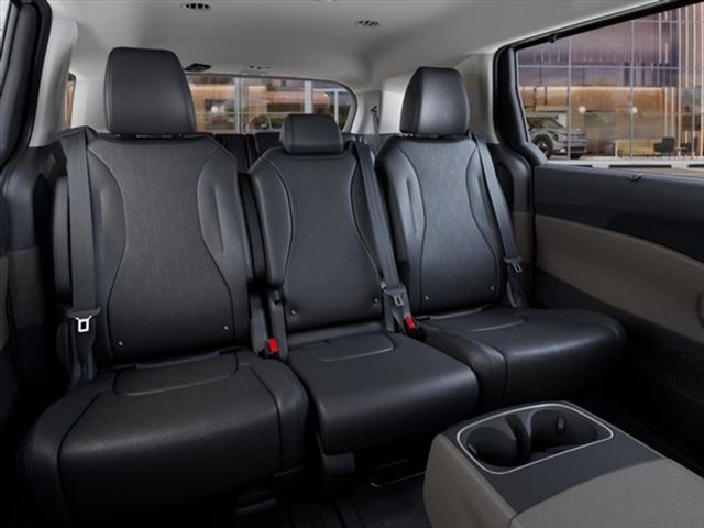 new 2026 Kia Carnival Hybrid car, priced at $44,443