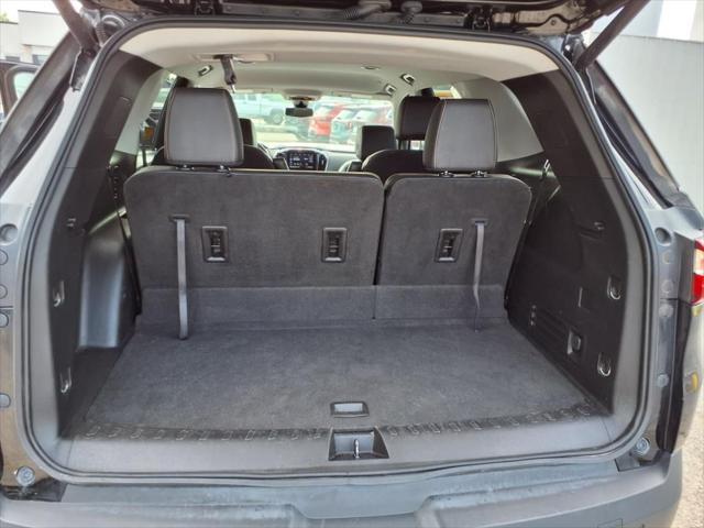 used 2020 Chevrolet Traverse car, priced at $21,085