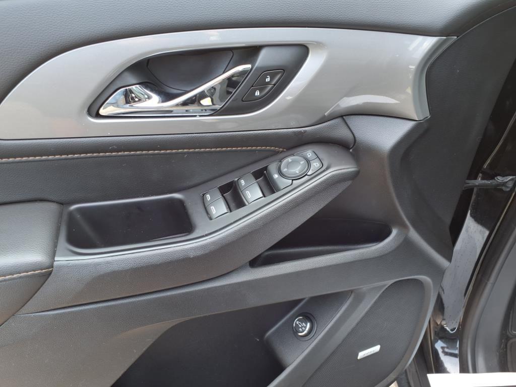 used 2020 Chevrolet Traverse car, priced at $17,066