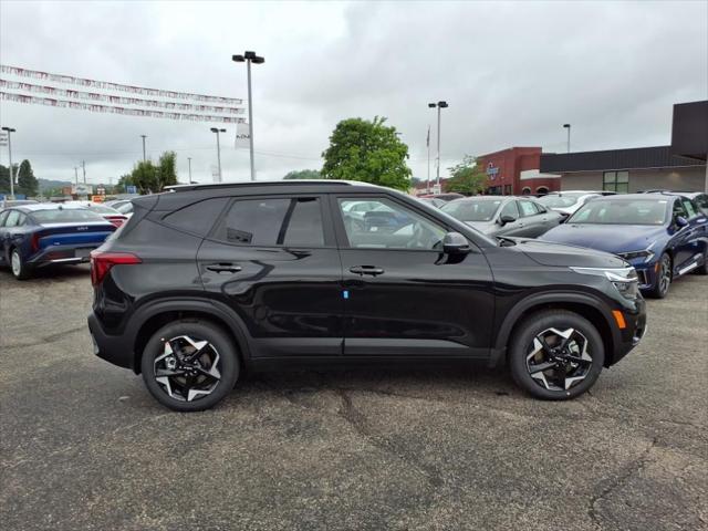 new 2025 Kia Seltos car, priced at $28,172