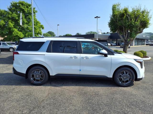new 2026 Kia Carnival Hybrid car, priced at $45,385