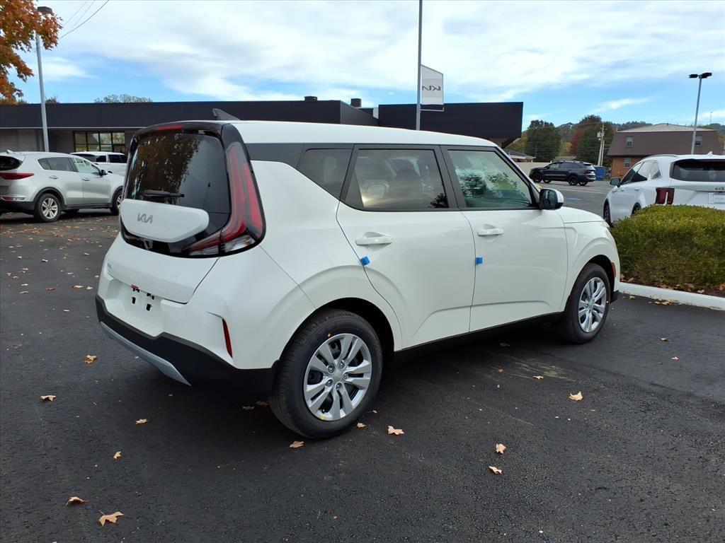 new 2025 Kia Soul car, priced at $21,767