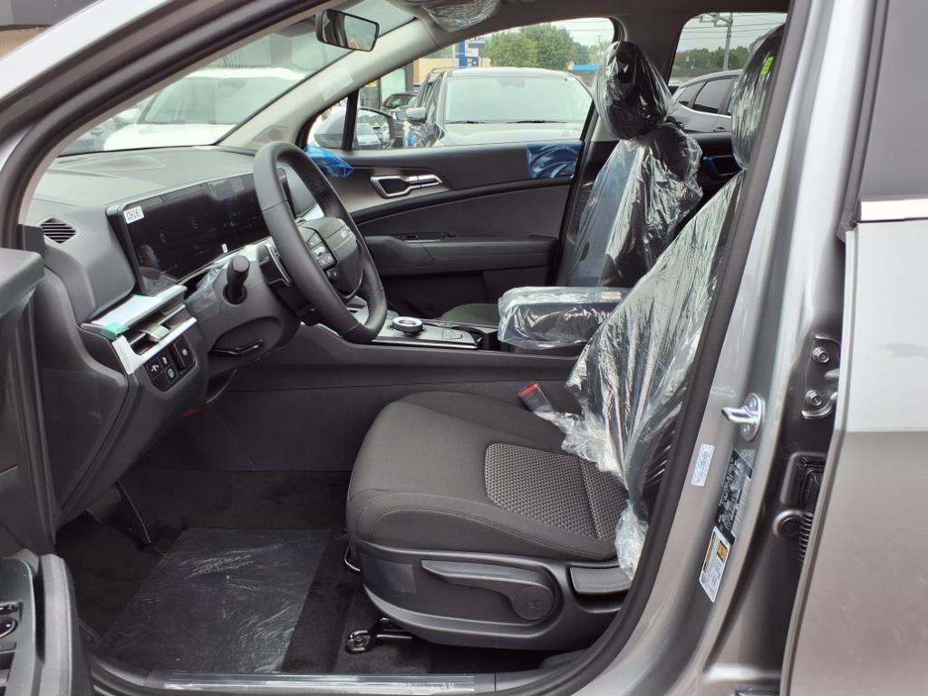 new 2026 Kia Sportage Hybrid car, priced at $31,131