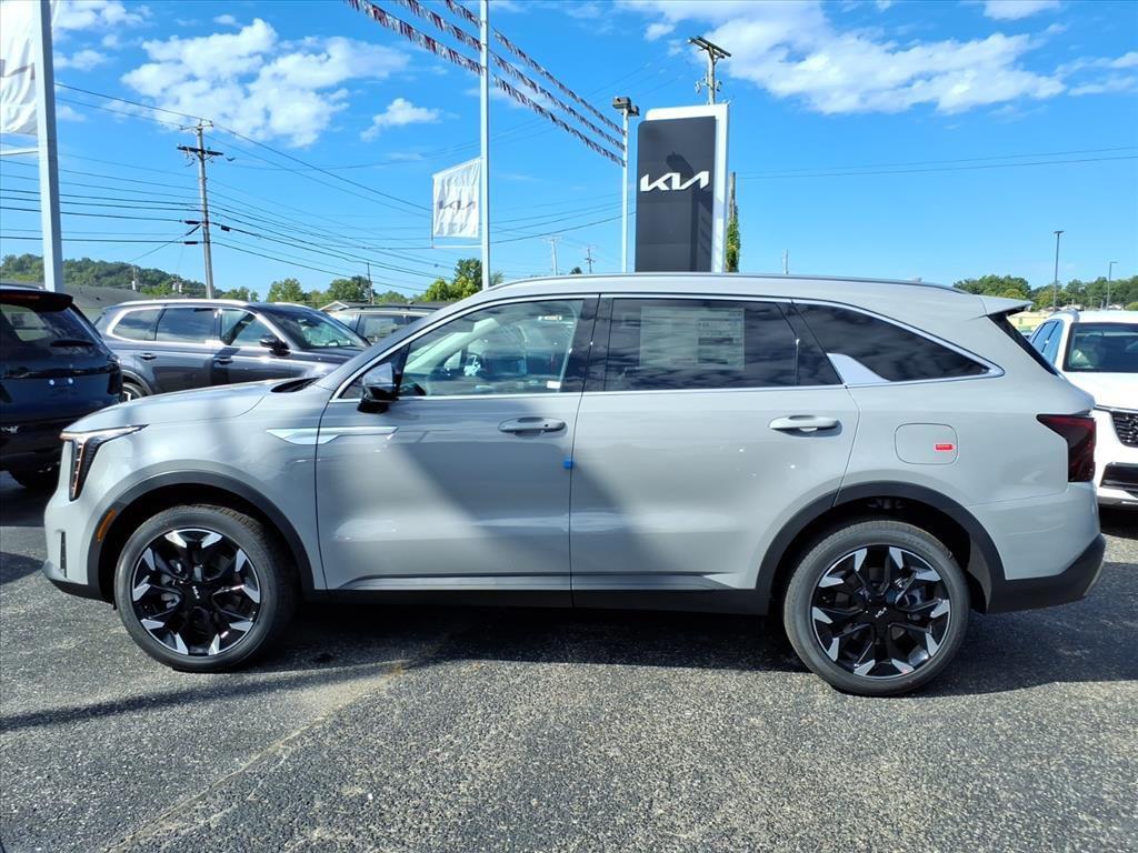 new 2026 Kia Sorento car, priced at $40,869