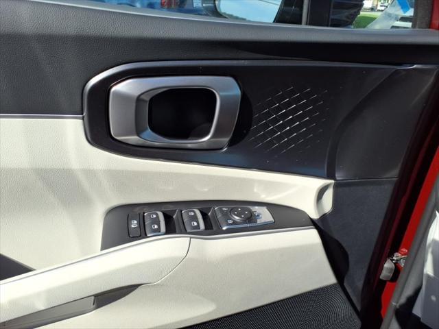 new 2025 Kia Sorento car, priced at $38,112