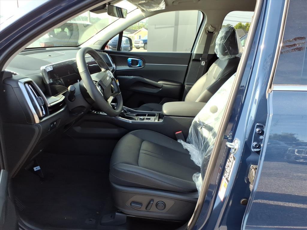 new 2026 Kia Sorento car, priced at $39,242