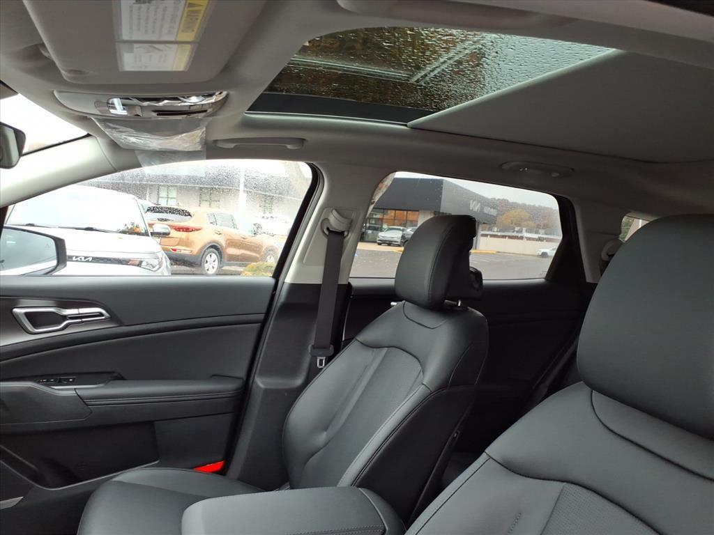 new 2026 Kia Sportage car, priced at $34,078