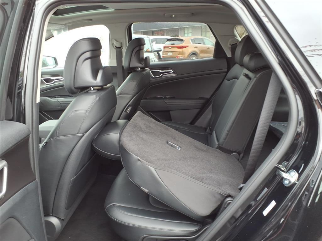 new 2026 Kia Sportage car, priced at $34,078
