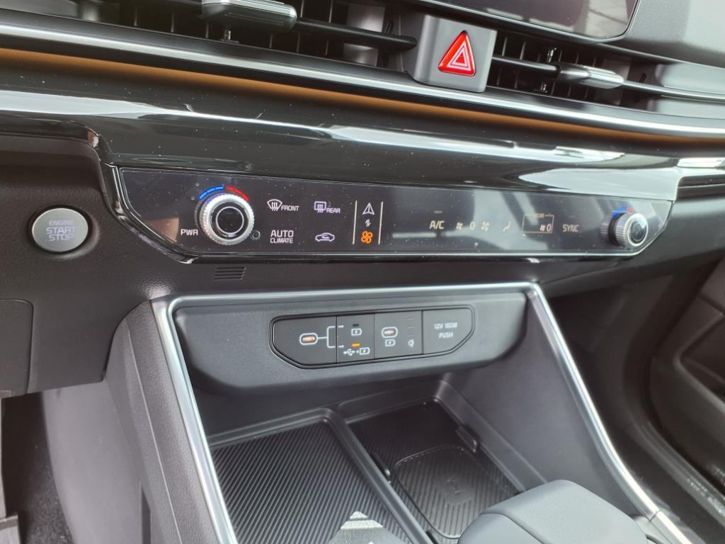 new 2026 Kia Carnival car, priced at $51,161