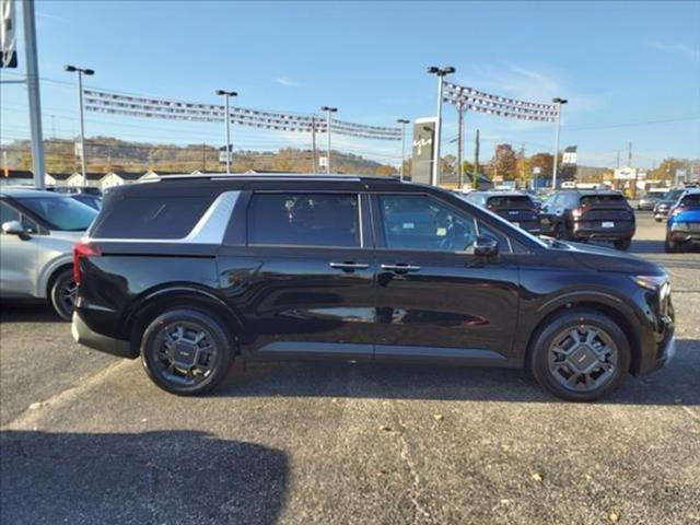 new 2025 Kia Carnival Hybrid car, priced at $45,430