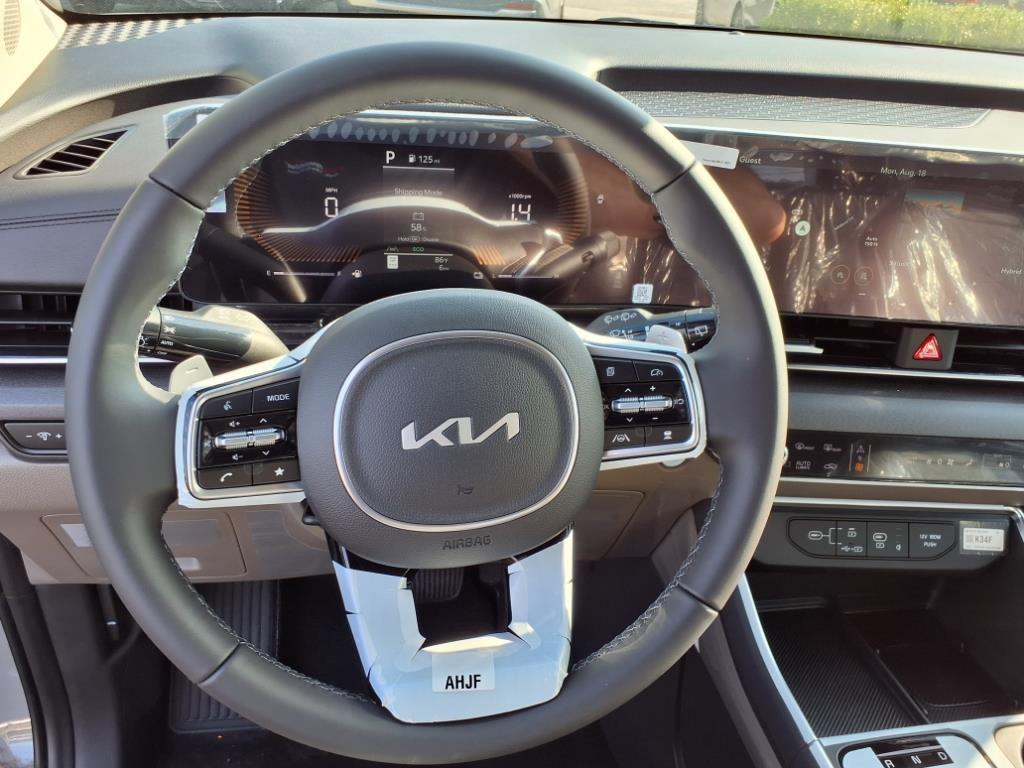 new 2026 Kia Carnival Hybrid car, priced at $44,589