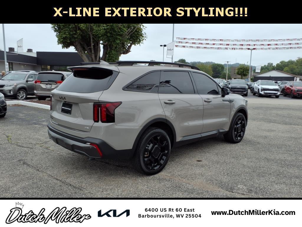 used 2025 Kia Sorento car, priced at $35,598