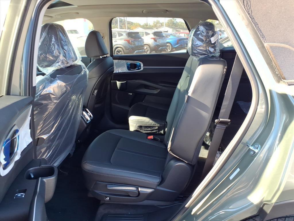new 2026 Kia Sorento car, priced at $42,761