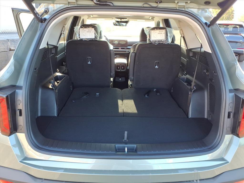 new 2026 Kia Sorento car, priced at $42,761