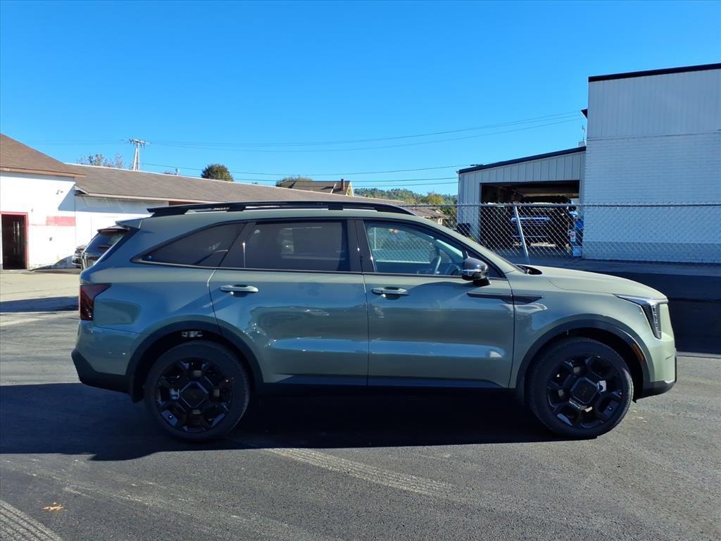 new 2026 Kia Sorento car, priced at $42,761