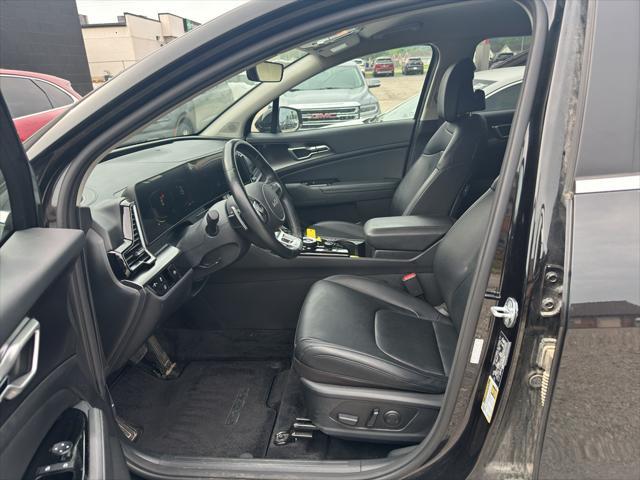 used 2023 Kia Sportage Hybrid car, priced at $28,171
