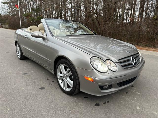 used 2006 Mercedes-Benz CLK-Class car, priced at $8,995