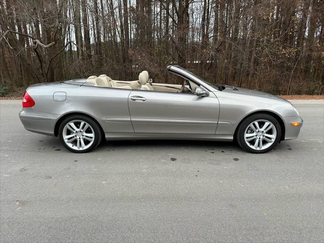 used 2006 Mercedes-Benz CLK-Class car, priced at $8,995