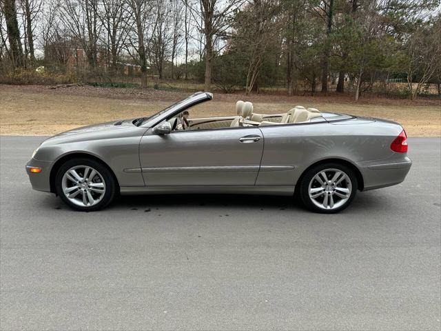 used 2006 Mercedes-Benz CLK-Class car, priced at $8,995