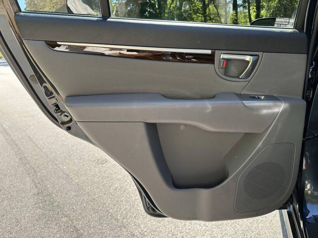 used 2010 Hyundai Santa Fe car, priced at $6,495