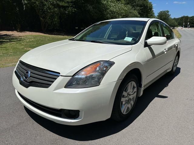 used 2009 Nissan Altima car, priced at $4,995