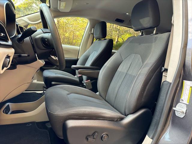 used 2018 Chrysler Pacifica car, priced at $14,995