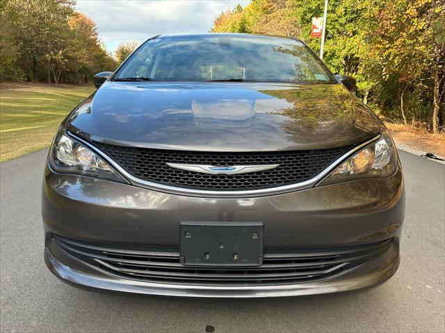 used 2018 Chrysler Pacifica car, priced at $14,995