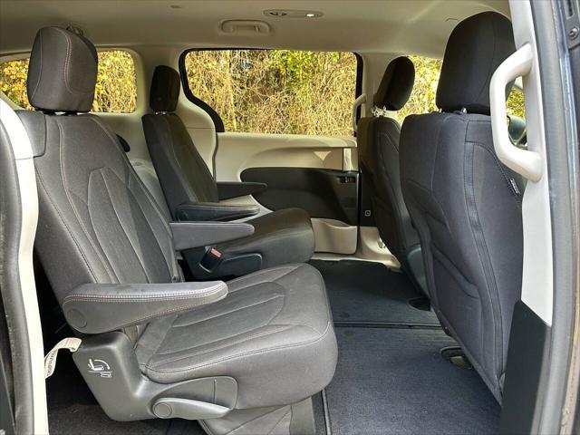 used 2018 Chrysler Pacifica car, priced at $14,995