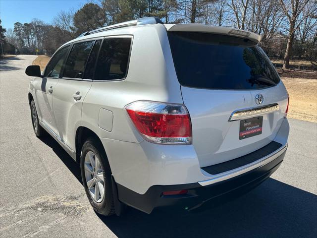 used 2011 Toyota Highlander car, priced at $15,295