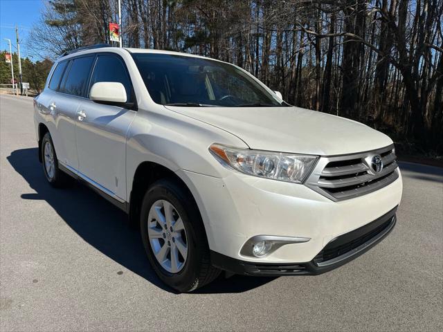 used 2011 Toyota Highlander car, priced at $15,295