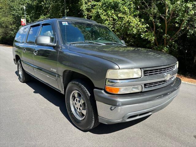 used 2000 Chevrolet Suburban car, priced at $2,995