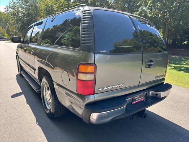 used 2000 Chevrolet Suburban car, priced at $2,995