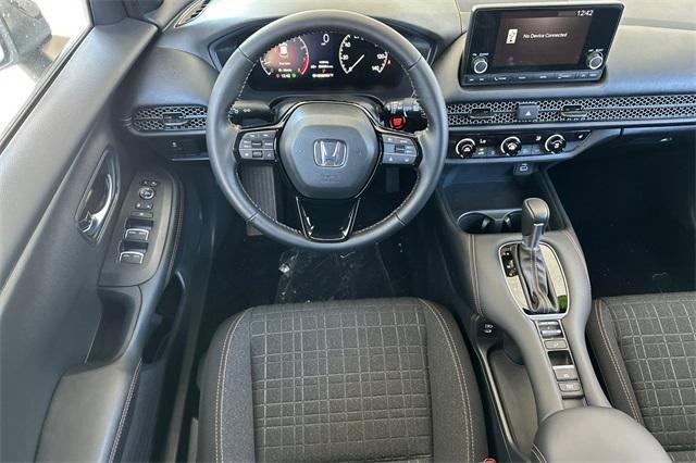 new 2025 Honda HR-V car, priced at $30,850