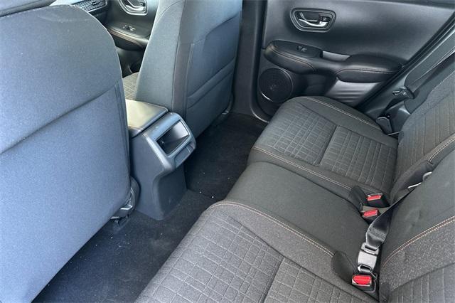 new 2025 Honda HR-V car, priced at $30,850
