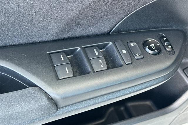used 2020 Honda Insight car, priced at $21,995