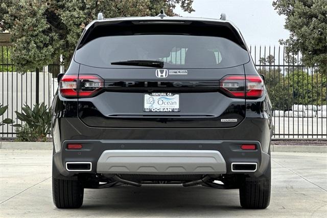 new 2025 Honda Pilot car, priced at $48,950