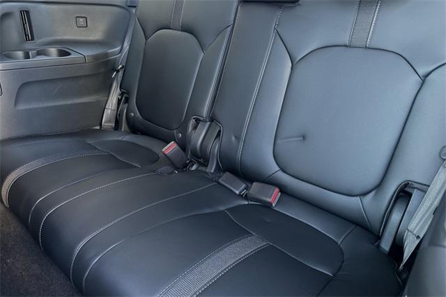 new 2025 Honda Pilot car, priced at $51,095
