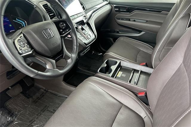 used 2023 Honda Odyssey car, priced at $42,999