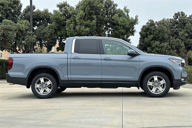 new 2025 Honda Ridgeline car, priced at $44,885