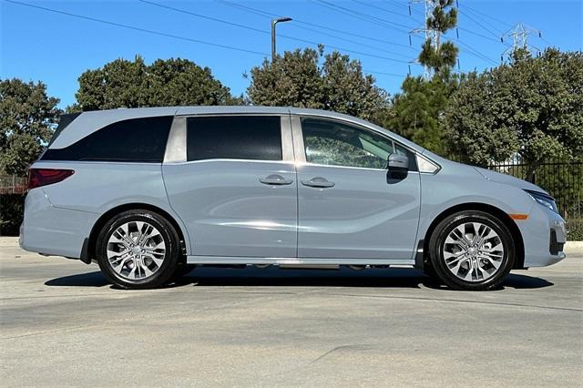 new 2025 Honda Odyssey car, priced at $48,815