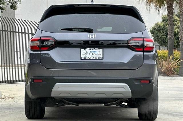 new 2025 Honda Pilot car, priced at $44,895