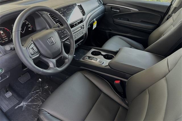 new 2025 Honda Ridgeline car, priced at $46,675